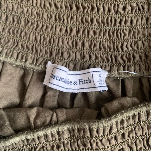 Abercrombie & Fitch Embroidered Off-the-shoulder Top - Picture 5 of 6